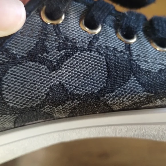 Coach Empire Sneakers 7.5 - Picture 10 of 12